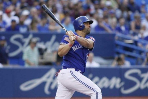 Kendrys Morales se convierte en el quinto cubano con 200 HR en Grandes Ligas