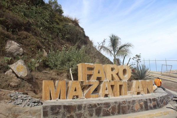 No venderán productos de envases PET en el Faro de Mazatlán