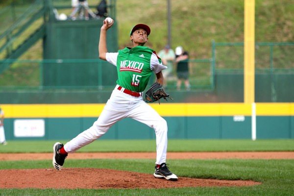 México derrota a Canadá en su debut en Williamsport