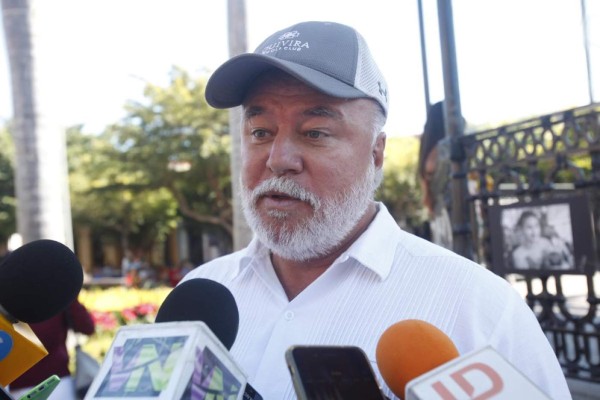 Busca sistema enfriar a independientes: Clouthier