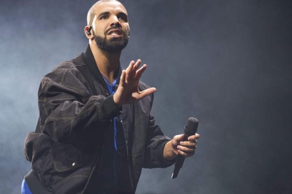 Drake es el artista más reproducido de la década de Spotify