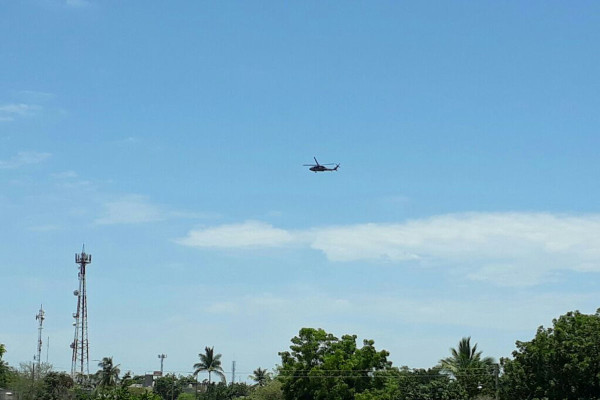 Durante los últimos días un helicóptero de la Fuerza Aérea ha sobrevolado en Escuinapa.