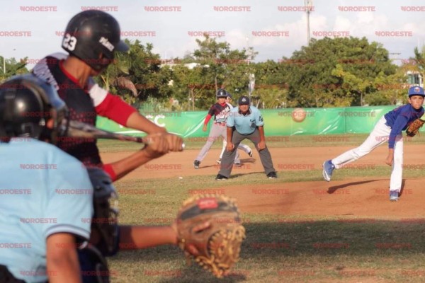 Noquea Liga Mazatlán a Muralla y se instala en la final del Campeonato Internacional de Beisbol U12