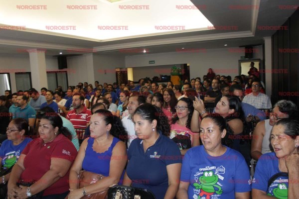 El evento “Valores con Sentido” busca mejorar el bienestar de los empleados de Señor Frog’s.