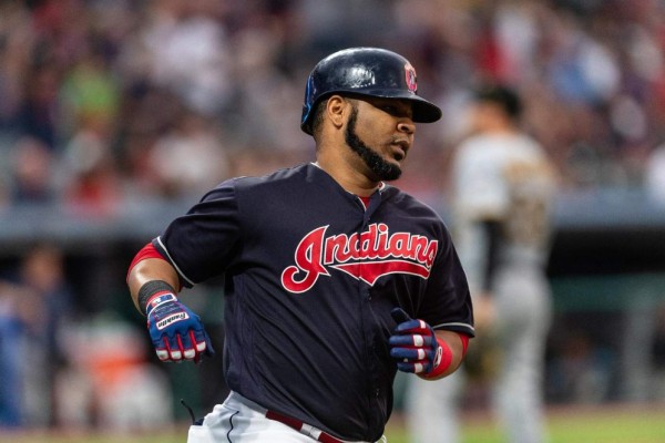 Edwin Encarnación se va al hule.