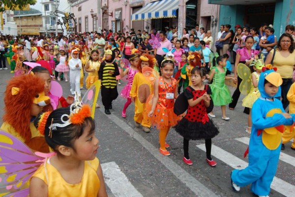 Invitan a desfile de la primavera