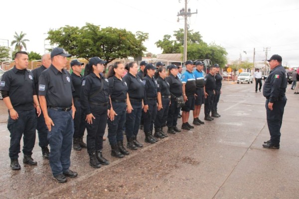 Dan jubilación a 146 policías en Sinaloa... y quedan fuera 250 cadetes por falta de recursos