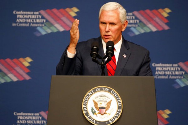 Pence responde a Pelosi que no invocará Enmienda 25; se sentaría un precedente terrible, asegura