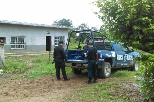 Asesinan a 5 miembros de una familia y dejan a 3 heridos en Isla del Bosque, Escuinapa