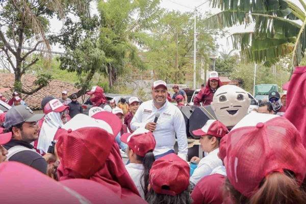 $!Atacan al candidato de Morena a la alcaldía de Villa de Corzo, Chiapas, y a su equipo; hay tres muertos