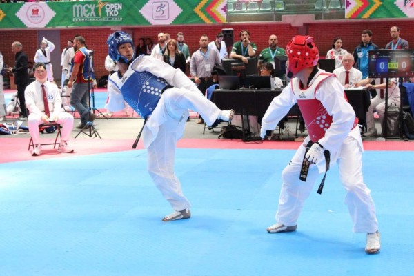 Culiacanense Juan Diego García conquista el oro en el México Open de Parataekwondo