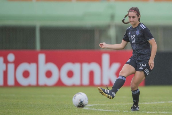 Mexicana Silvana Flores pasa del Arsenal al Chelsea