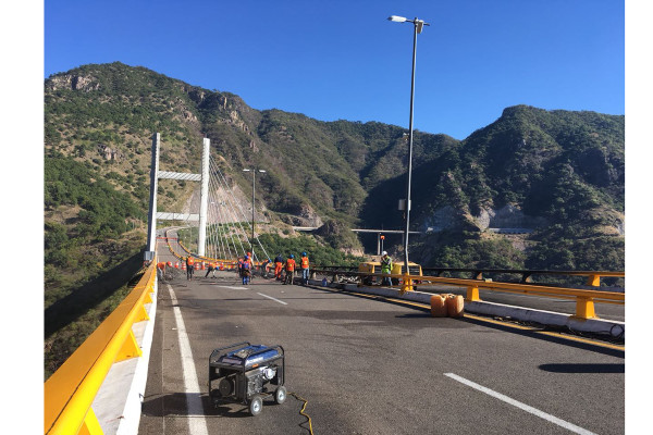 Confirma SCT que se reabrirá puente de la Mazatlán-Durango el próximo viernes