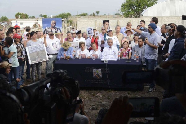 "Fiscalía De Morelos Quería Sacar Con Trascabo Los Cuerpos De Las Fosas ...