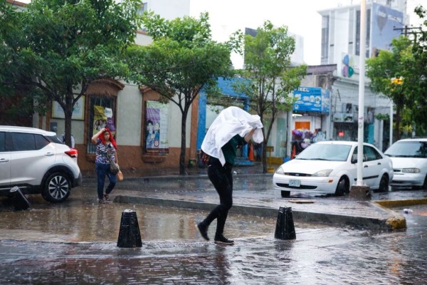 Comienzan las lluvias en Culiacán y eliminan la sequía