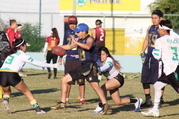 Con grandes emociones se desarrolla el primer día del Flag Fest Pacífico 2020.