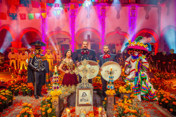 Leonardo, Pepe y Ángela Aguilar durante las grabaciones.