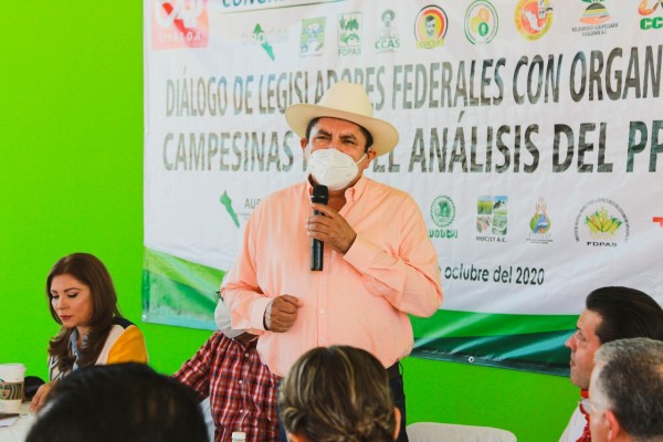 Acuerdan frente común para luchar por más presupuesto para el campo de Sinaloa