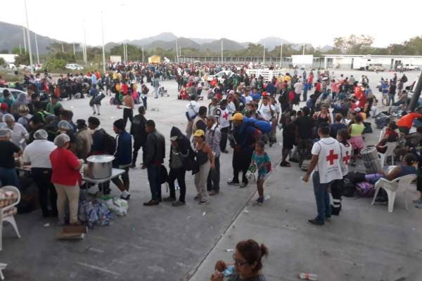 Migrantes conforman la nueva caravana xodo de la pobreza