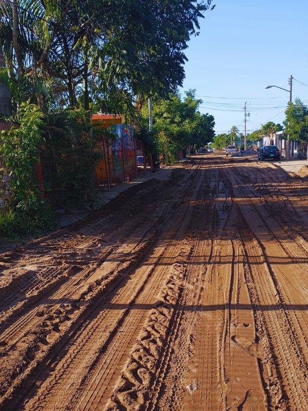 $!Realizan trabajos de mejoramiento en albergue de jornaleros de Isla del Bosque, Escuinapa