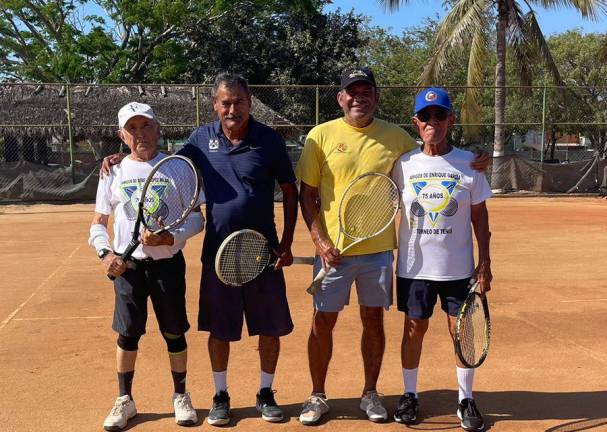 Mario López Milán, Armando Peña, Ramón Briceño y Daniel Aguirre.