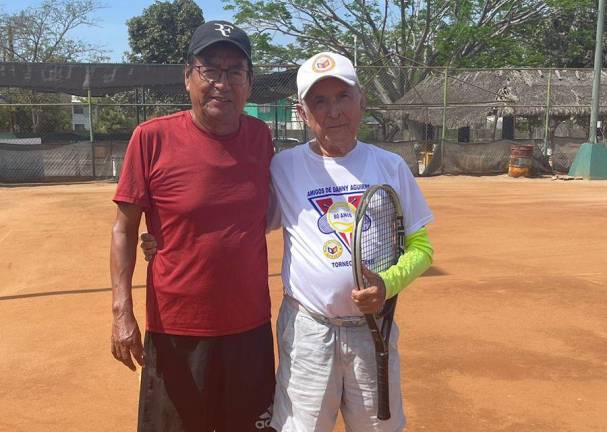 Martínez y Aguirre suman triunfo en Torneo de Tenis Grand Slam