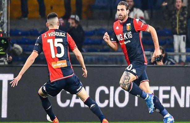 $!El Genoa y Johan Vásquez ganan seis meses después y se acercan a la salvación