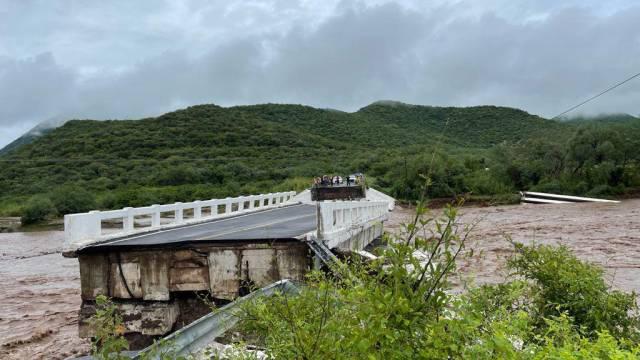 Reconstrucción de puente El Quelite costará $192 millones, dice el Gobernador