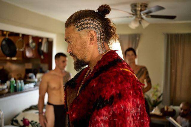 Jason Momoa presume tatuaje en la cabeza relacionado con sus raíces y cultura hawaiana