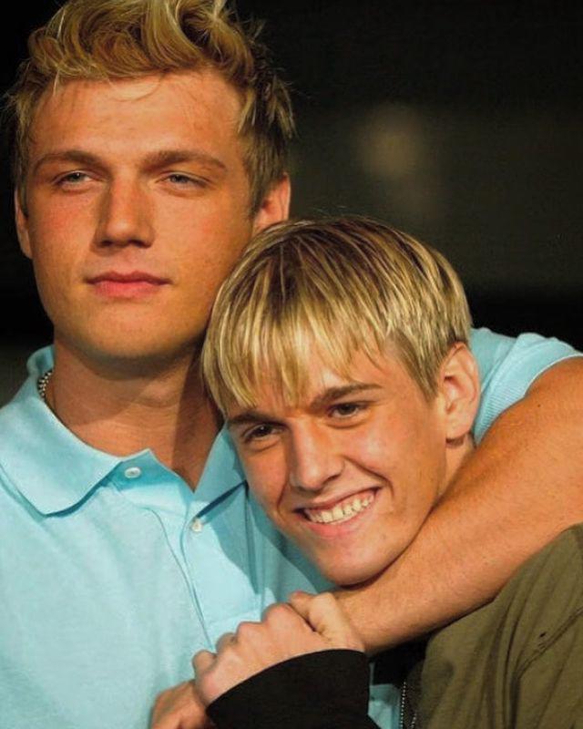 $!Nick y Aaron Carter.