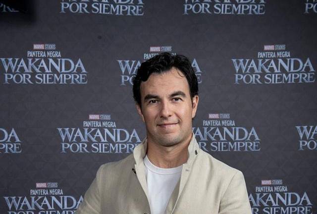 Celebran Lupita Nyong’o y Tenoch Huerta, estreno de ‘Wakanda Forever’, en México