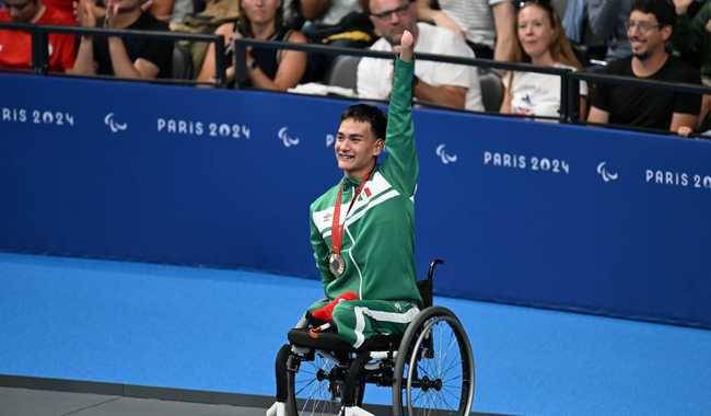 Medalla de bronce para Ángel Camacho en los 100 metros libres S4, segunda para México en la para natación de París 2024.