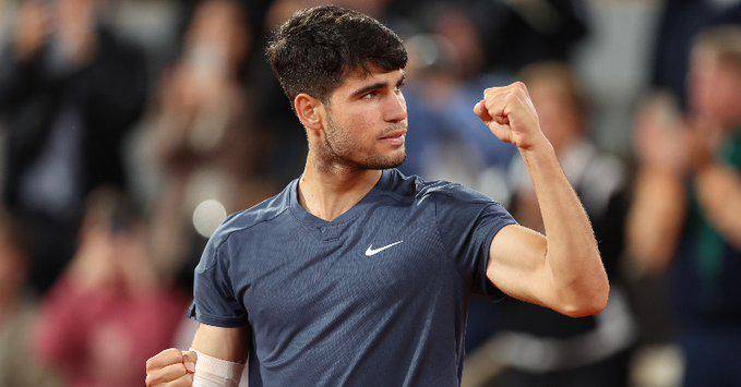 Carlos Alcaraz sumó este miércoles en Roland Garros su 20ª victoria de la temporada 2024.