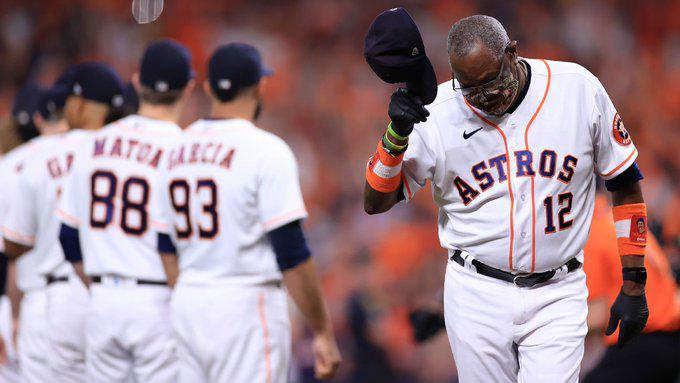 $!Dusty Baker seguirá al mando de los Astros de Houston