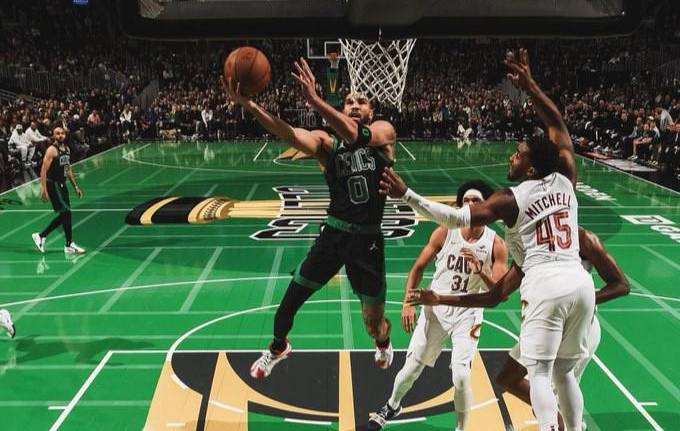 Se acabaron los invictos en la NBA, luego que los Celtics se impusieran a los Cavaliers