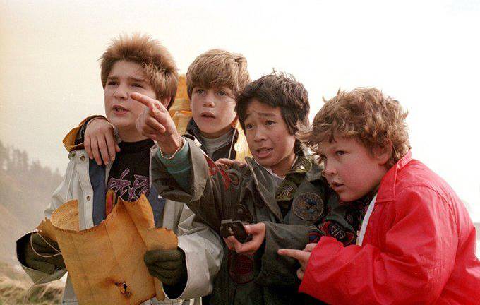 The Goonies se estrenó en 1985.