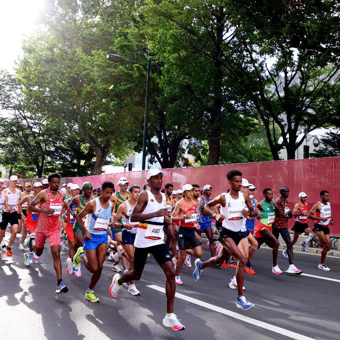 $!Eliud Kipchoge es bicampeón olímpico del maratón; mexicanos, lejos del podio