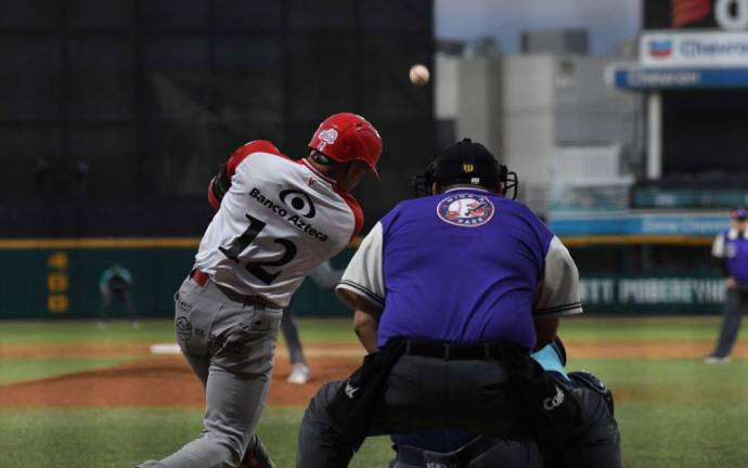 Mazatlán domina en ambos juegos a Guasave.