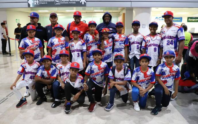 República Dominicana llega a Culiacán para el Panamericano de Beisbol U-10