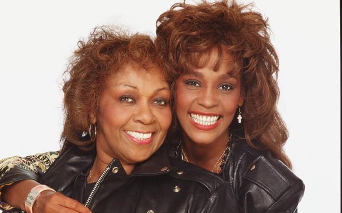 Muere la mamá de Whitney Houston, Cissy, a los 91 años