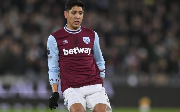 El mexicano Edson Álvarez fue titular en el triunfo del West Ham United.