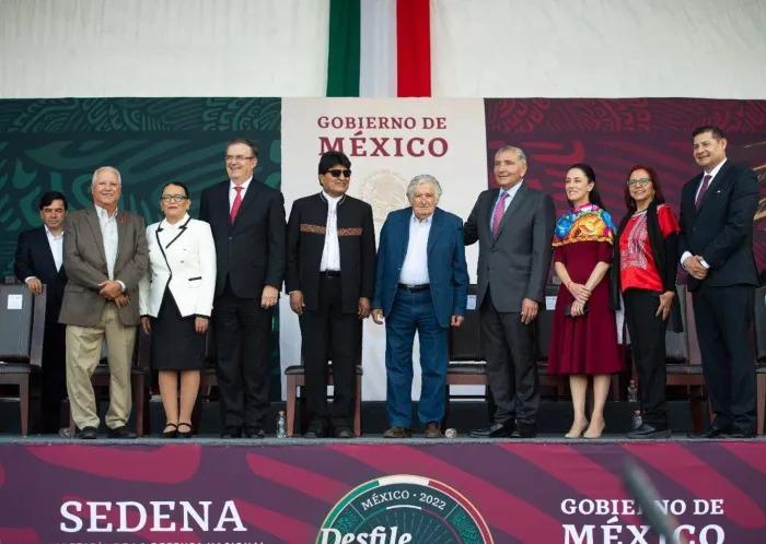 $!AMLO presenta plan de paz global y homenajea a líderes históricos de la izquierda