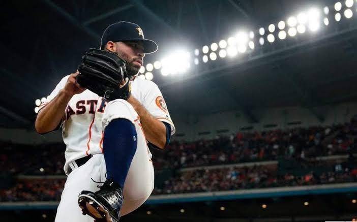 Urquidy brilla en apertura de emergencia y guía a Astros a crucial triunfo  2-1 sobre Diamondbacks