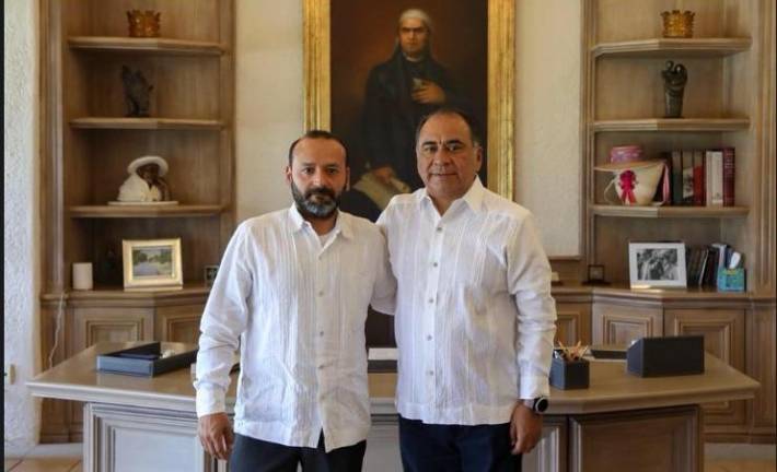 En marzo de 2018, Fernando García (izquierda) fue nombrado delegado de la FGR en Guerrero durante el Gobierno de Héctor Astudillo.