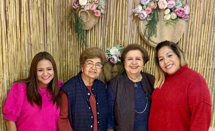 Fortalecen primas sus lazos familiares