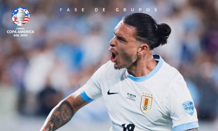 Uruguay amarra su pase a cuartos con goleada a Bolivia