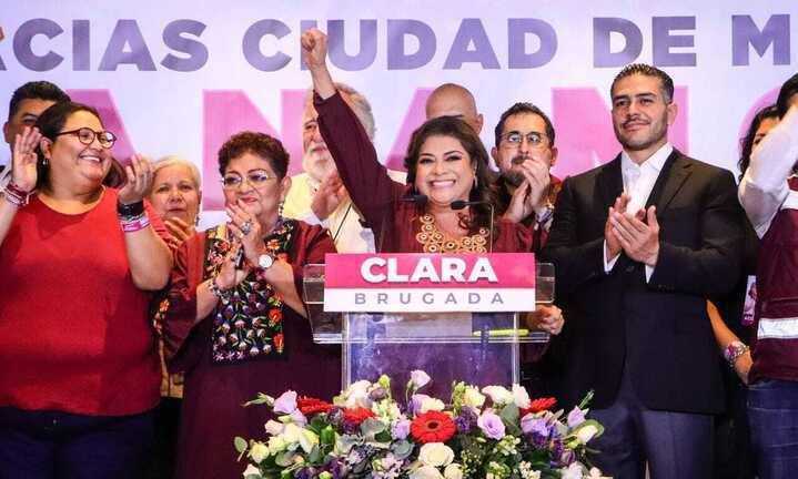 Clara Brugada celebra el triunfo en las elecciones de la Ciudad de México.