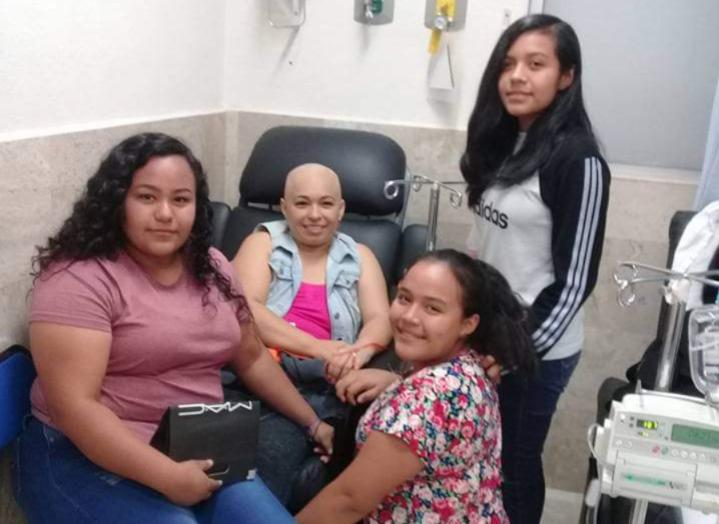 $!Gladys encontró en sus hijas el sentido para luchar por su vida contra el cáncer de mama y el Covid-19