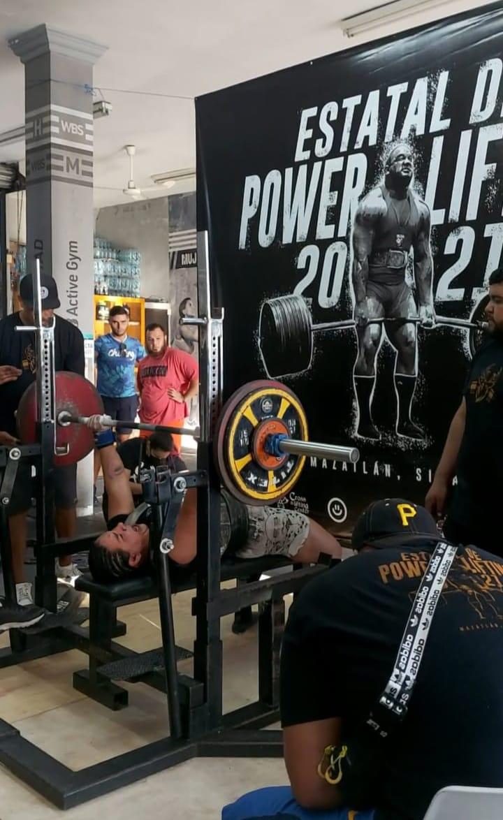 $!Mazatleca Maytia Millán se consagra campeona absoluta de Powerlifting