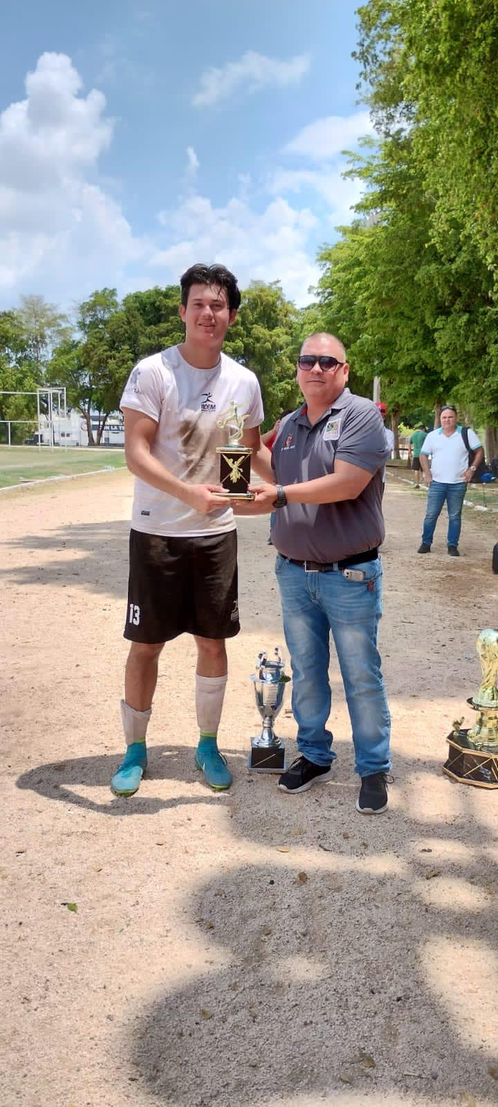 $!Mazatlán Liga Imdem se corona en el Estatal de Futbol categoría Primera Juvenil